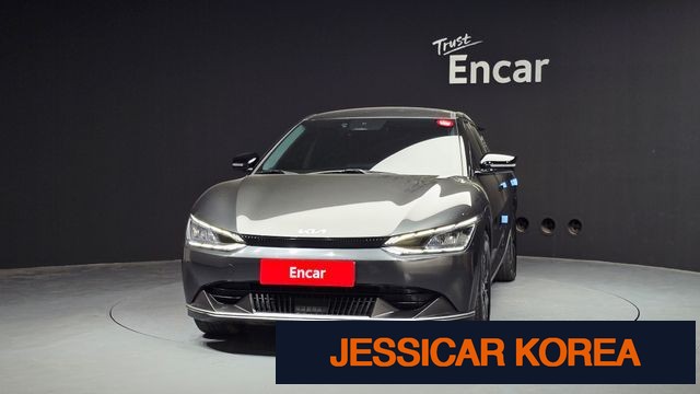 2022 Kia EV6 - Thumbnail 9