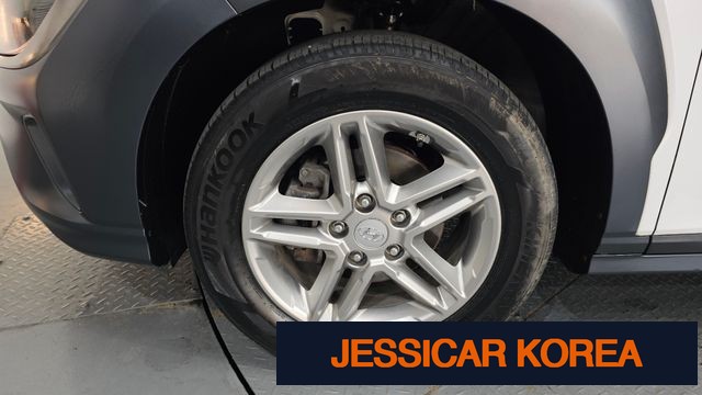 2021 Hyundai The New Kona - Thumbnail 2
