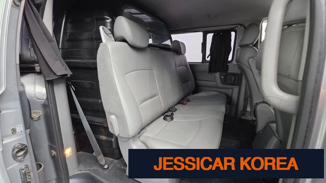 2017 Hyundai Grand Starex - Thumbnail 4