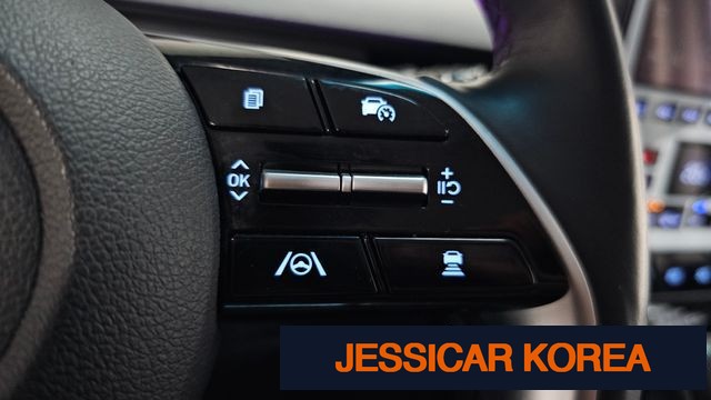 2022 Hyundai Staria - Thumbnail 2