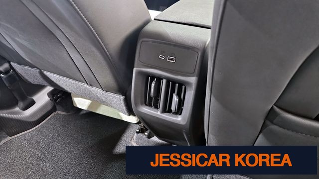 2025 Chevrolet Trax Crossover - Thumbnail 3