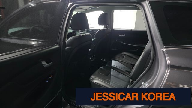 2021 Hyundai The New Santa Fe - Thumbnail 10