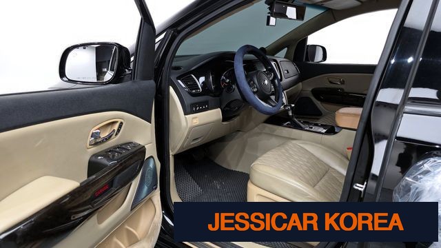 2020 Kia The New Carnival - Thumbnail 2