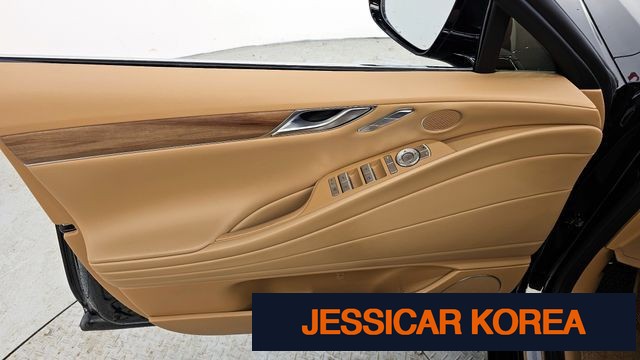 2025 Genesis G80 (RG3) - Thumbnail 5