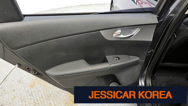 2022 Kia The New K3 2nd Generation - Thumbnail 6