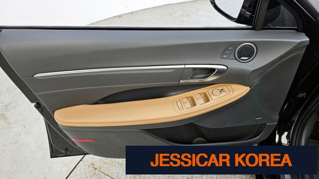 2022 Hyundai Sonata (DN8) - Thumbnail 3