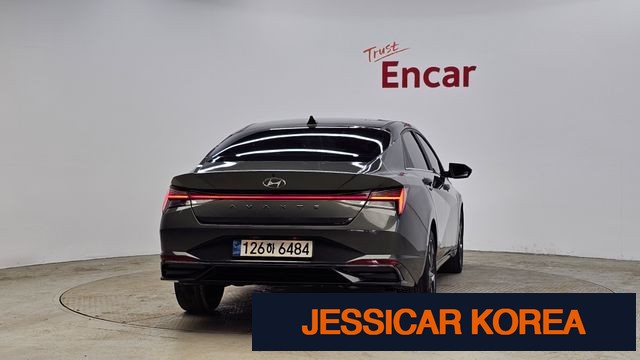 2022 Hyundai Avante (CN7) - Thumbnail 3