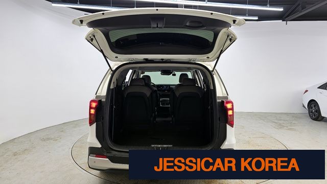 2024 Kia The New Carnival 4th generation - Thumbnail 3