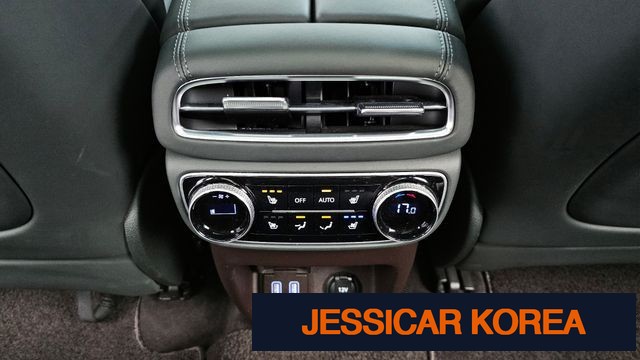 2022 Genesis GV80 - Thumbnail 4