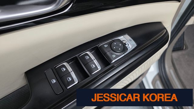 2021 Kia Carnival 4th Gen - Thumbnail 7