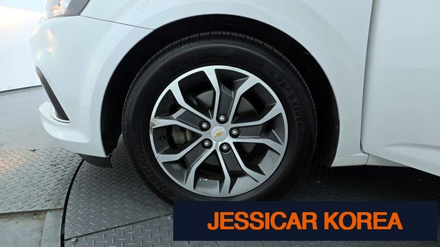2017 Chevrolet The New Aveo Sedan - Thumbnail 6