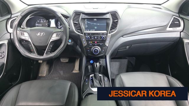 2018 Hyundai Santa Fe The Prime - Thumbnail 4
