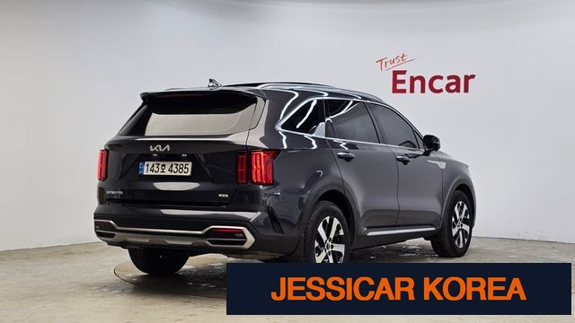 2023 Kia Sorento 4th Gen - Thumbnail 2