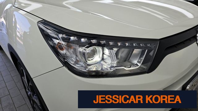 2016 KG Mobility Tivoli - Thumbnail 9
