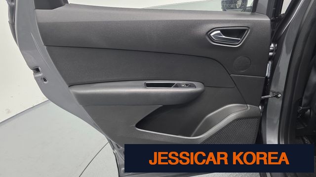 2021 Renault Korea XM3 - Thumbnail 4