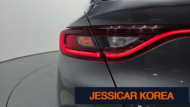 2021 Renault Korea XM3 - Thumbnail 8