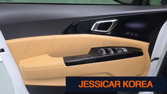 2021 Kia Carnival 4th Gen - Thumbnail 9