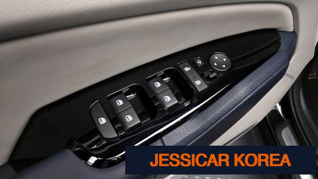 2024 Kia Sportage 5th generation hybrid - Thumbnail 2