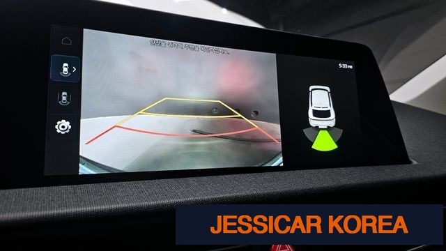 2022 Kia EV6 - Thumbnail 8