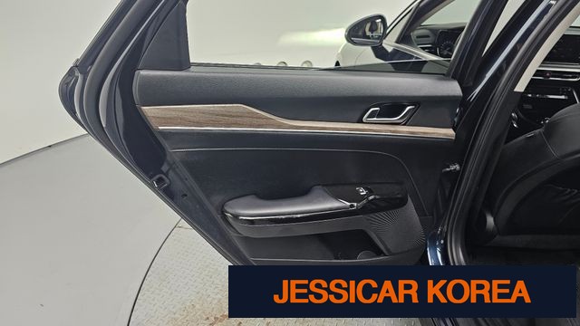 2021 Kia K5 3rd Gen - Thumbnail 6