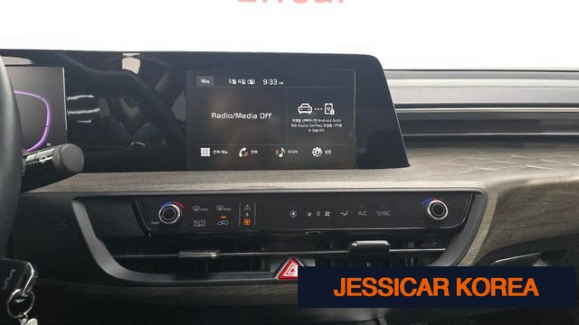 2022 Kia K8 - Thumbnail 4