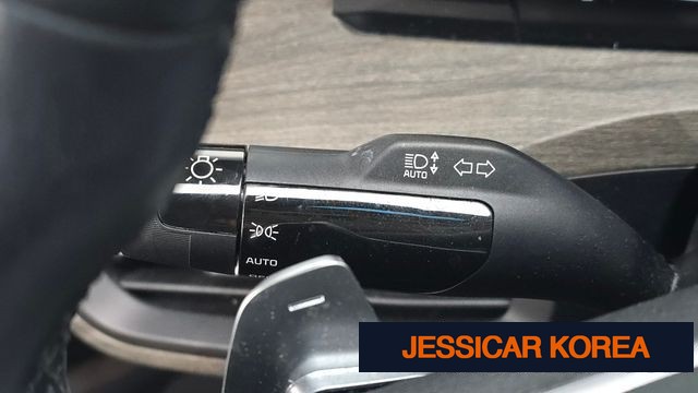 2022 Kia K8 - Thumbnail 5