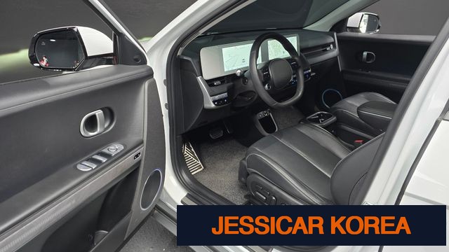 2024 Hyundai Ioniq 5 - Thumbnail 2