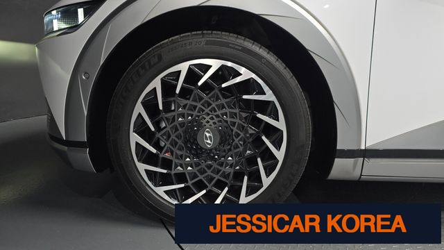2024 Hyundai Ioniq 5 - Thumbnail 7