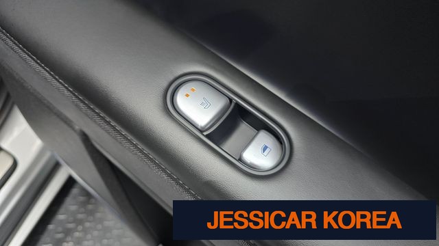 2023 Hyundai Ioniq 5 - Thumbnail 4