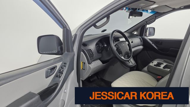 2017 Hyundai Grand Starex - Thumbnail 7