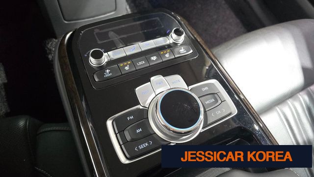 2019 Genesis G90 - Thumbnail 2