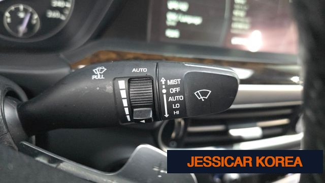 2019 Genesis G90 - Thumbnail 6