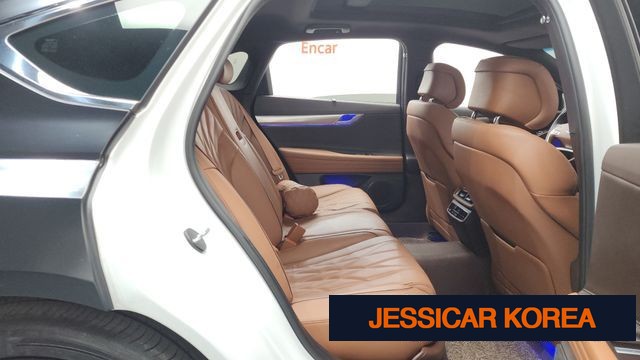 2022 Genesis G80 (RG3) - Thumbnail 10