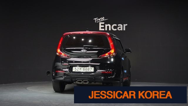 2019 Kia soul booster - Thumbnail 4