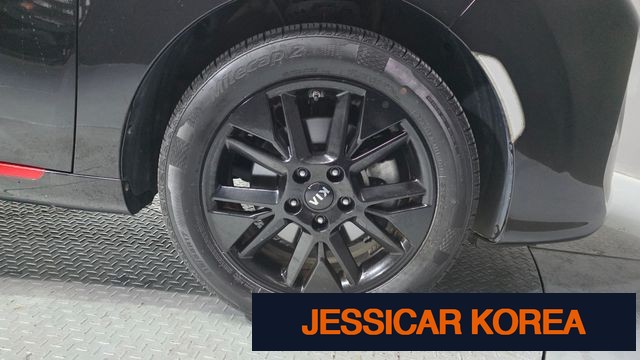 2019 Kia soul booster - Thumbnail 8
