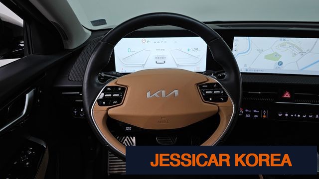 2023 Kia EV6 - Thumbnail 8