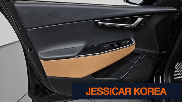 2023 Kia EV6 - Thumbnail 9