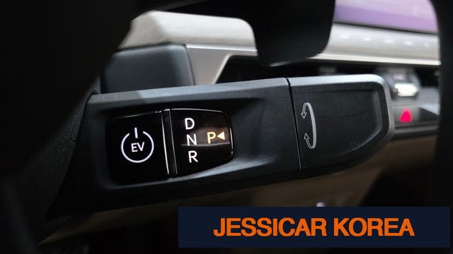 2024 Kia EV9 - Thumbnail 7