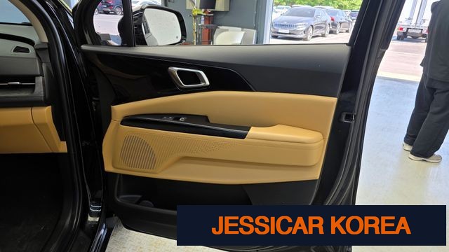 2023 Kia Carnival 4th Gen - Thumbnail 8