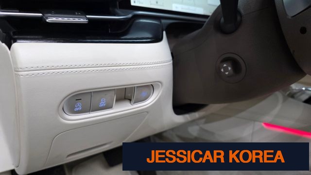 2023 Genesis G90 (RS4) - Thumbnail 9