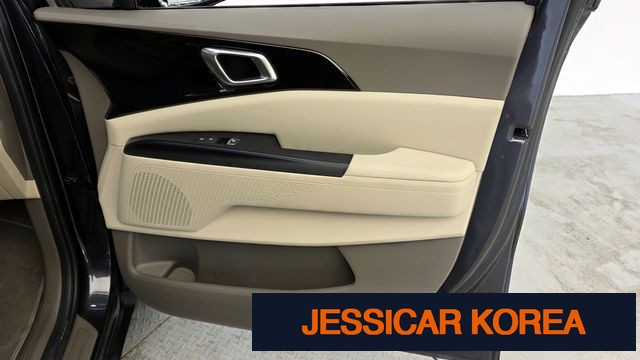 2023 Kia Carnival 4th Gen - Thumbnail 5