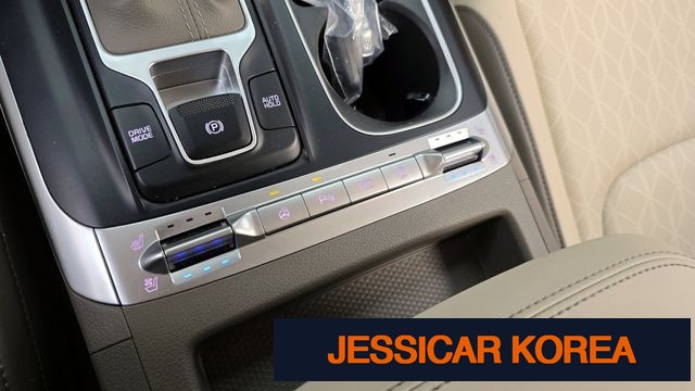 2023 Kia Carnival 4th Gen - Thumbnail 8