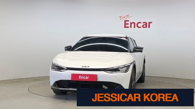 2024 Kia EV6 - Thumbnail 5