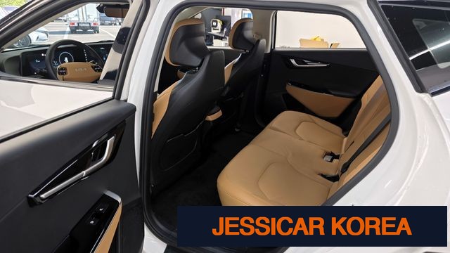 2024 Kia EV6 - Thumbnail 7