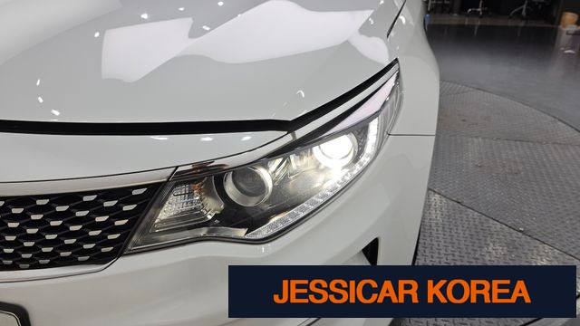 2016 Kia K5 2nd generation - Thumbnail 5