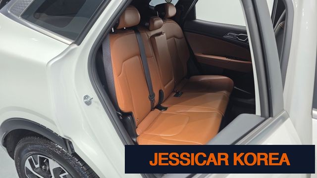 2023 Kia Sportage 5th generation hybrid - Thumbnail 8