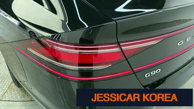 2023 Genesis G90 (RS4) - Thumbnail 4