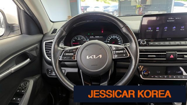 2023 Kia Seltos - Thumbnail 7