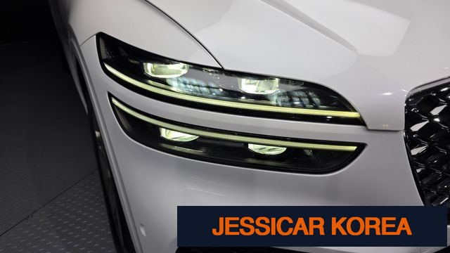 2022 Genesis GV70 - Thumbnail 7