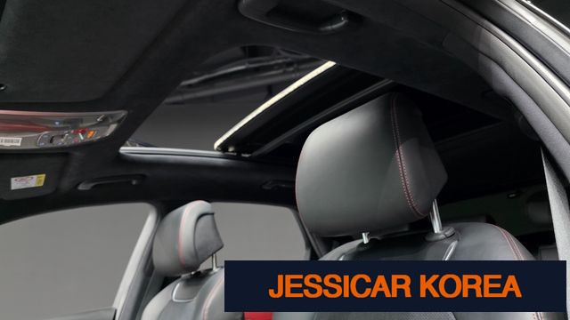 2022 Genesis GV70 - Thumbnail 8